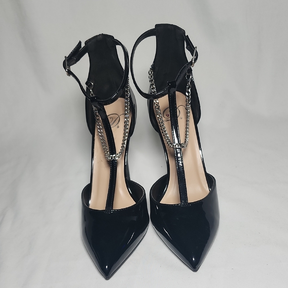 Source Unknown Black Heels with Silver Chain - image 1